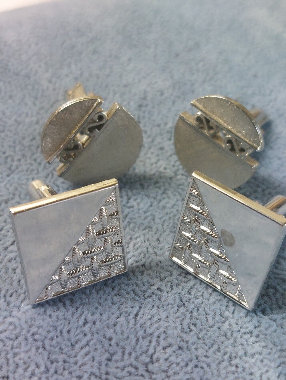 Lot of 2 Vintage Mid-Century Silver Tone Geometric Cufflinks Square Round Estate